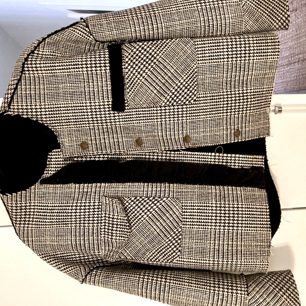 Women waist length jacket
